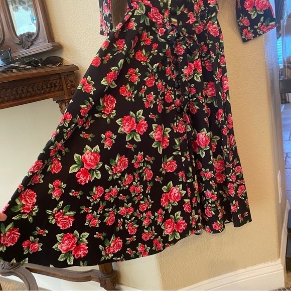 NWT~WHISPERING IVY Women Retro Floral Button Front Tie Waist Midi Dress Size 4 - Picture 5 of 9